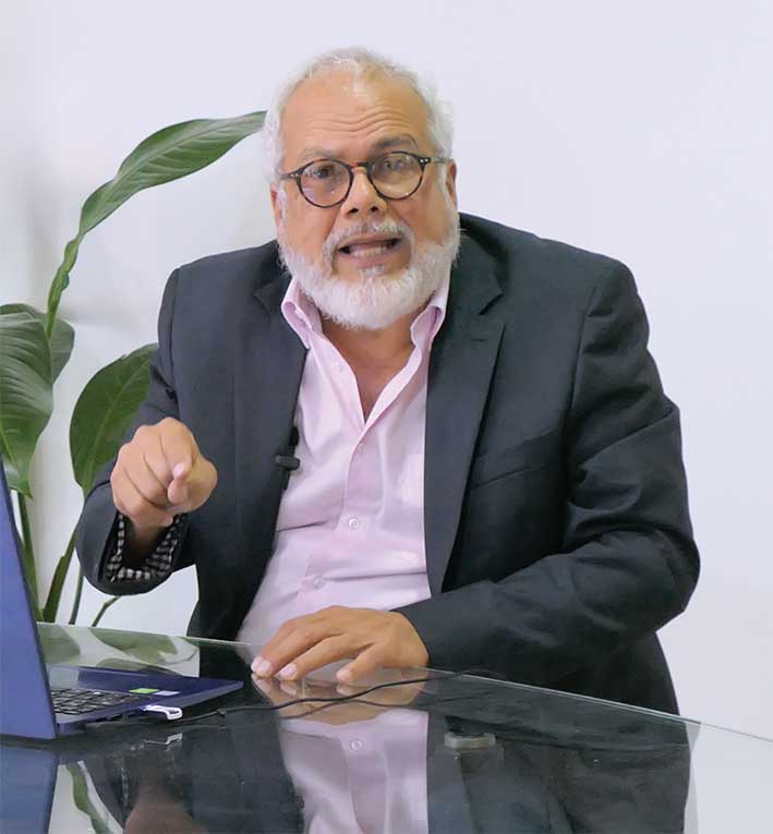 Imagen del Abogado Mario Jinete, director de la firma Abogados, Jinete y asociados